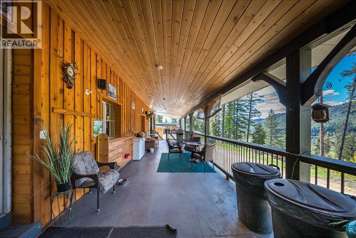 1232 Mcleod Road, Beaver Falls, British Columbia  V0G 1L1 - Photo 31 - 10385632