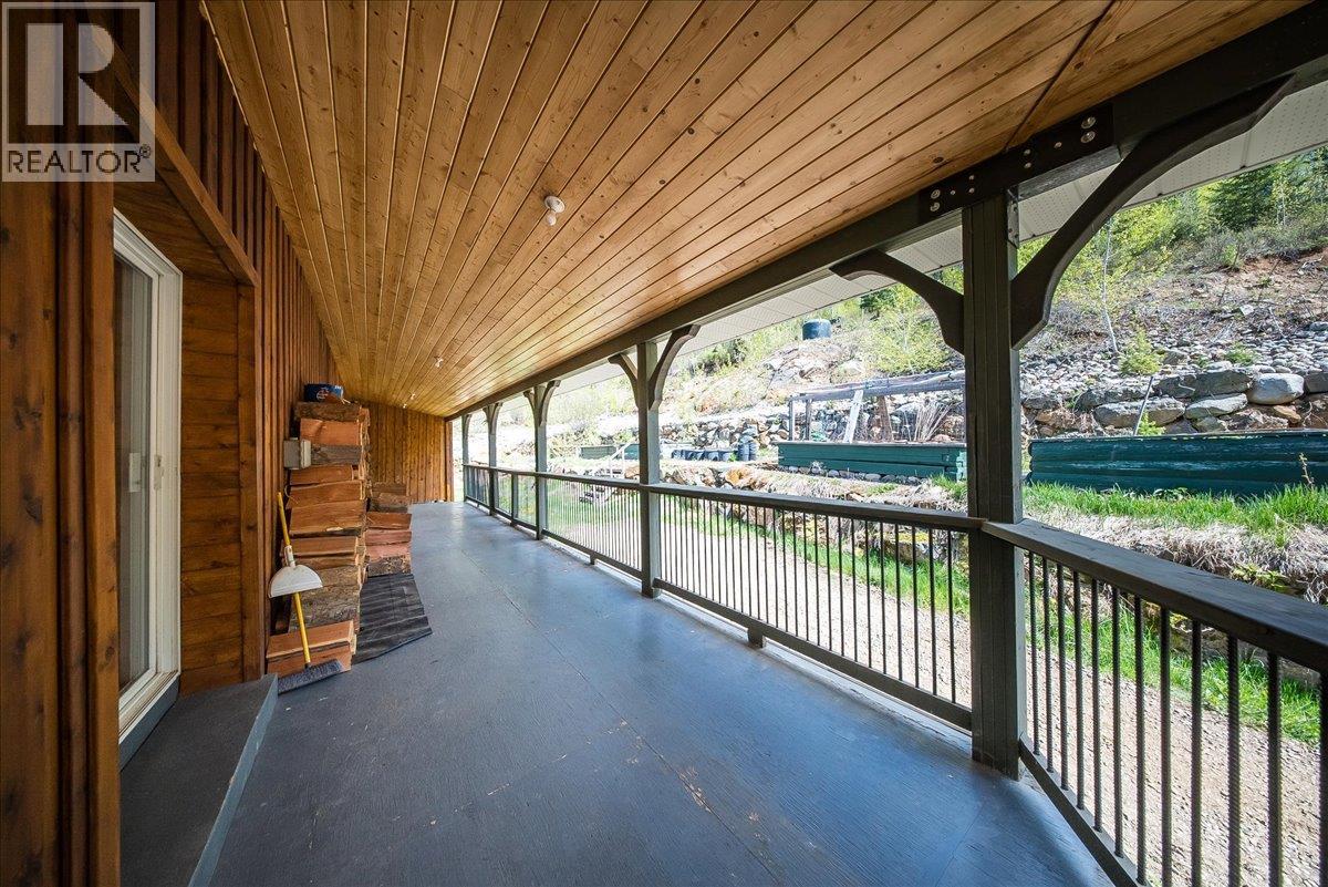 1232 Mcleod Road, Beaver Falls, British Columbia  V0G 1L1 - Photo 33 - 10385632