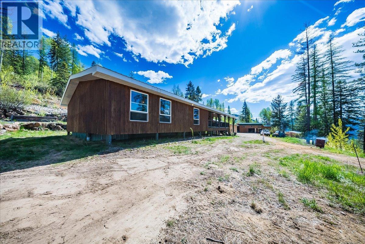 1232 Mcleod Road, Beaver Falls, British Columbia  V0G 1L1 - Photo 38 - 10385632