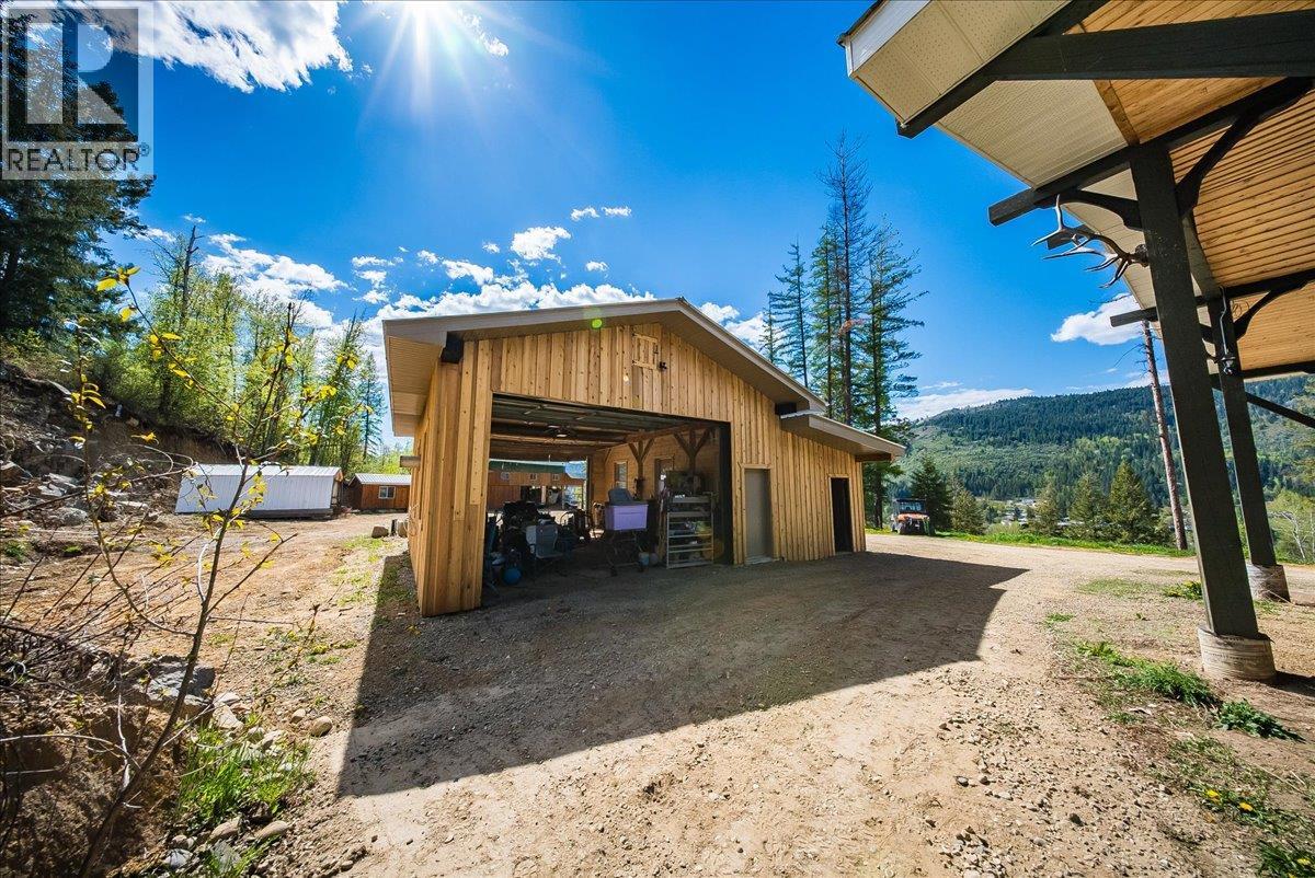 1232 Mcleod Road, Beaver Falls, British Columbia  V0G 1L1 - Photo 42 - 10385632