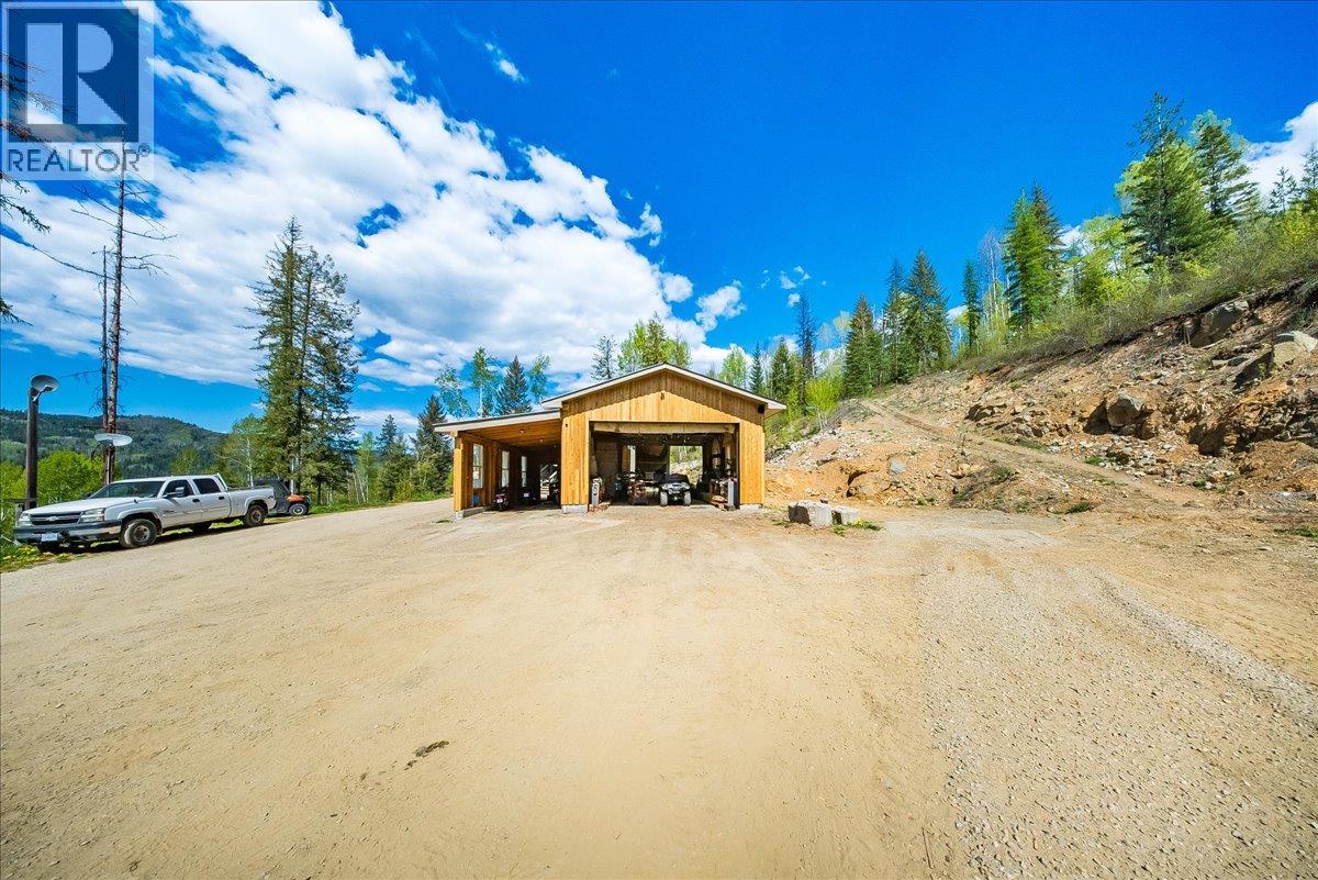 1232 Mcleod Road, Beaver Falls, British Columbia  V0G 1L1 - Photo 46 - 10385632