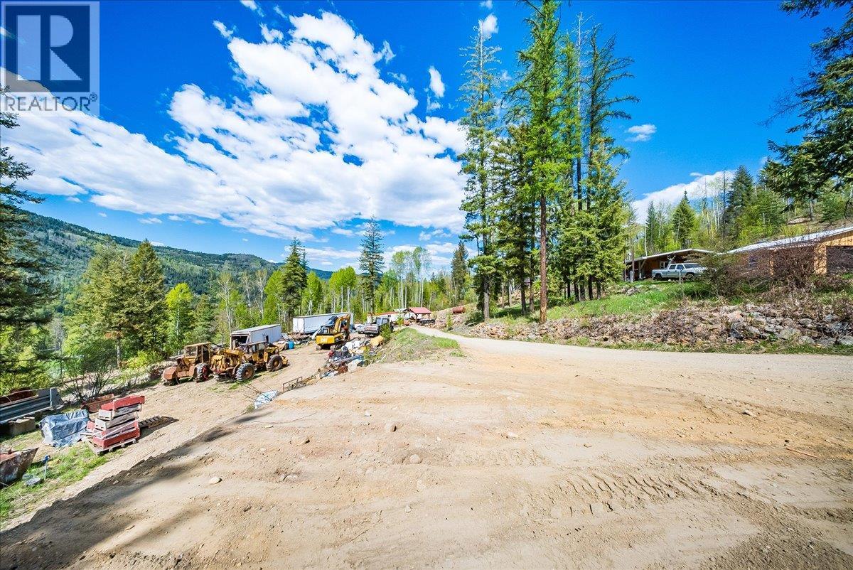 1232 Mcleod Road, Beaver Falls, British Columbia  V0G 1L1 - Photo 49 - 10385632