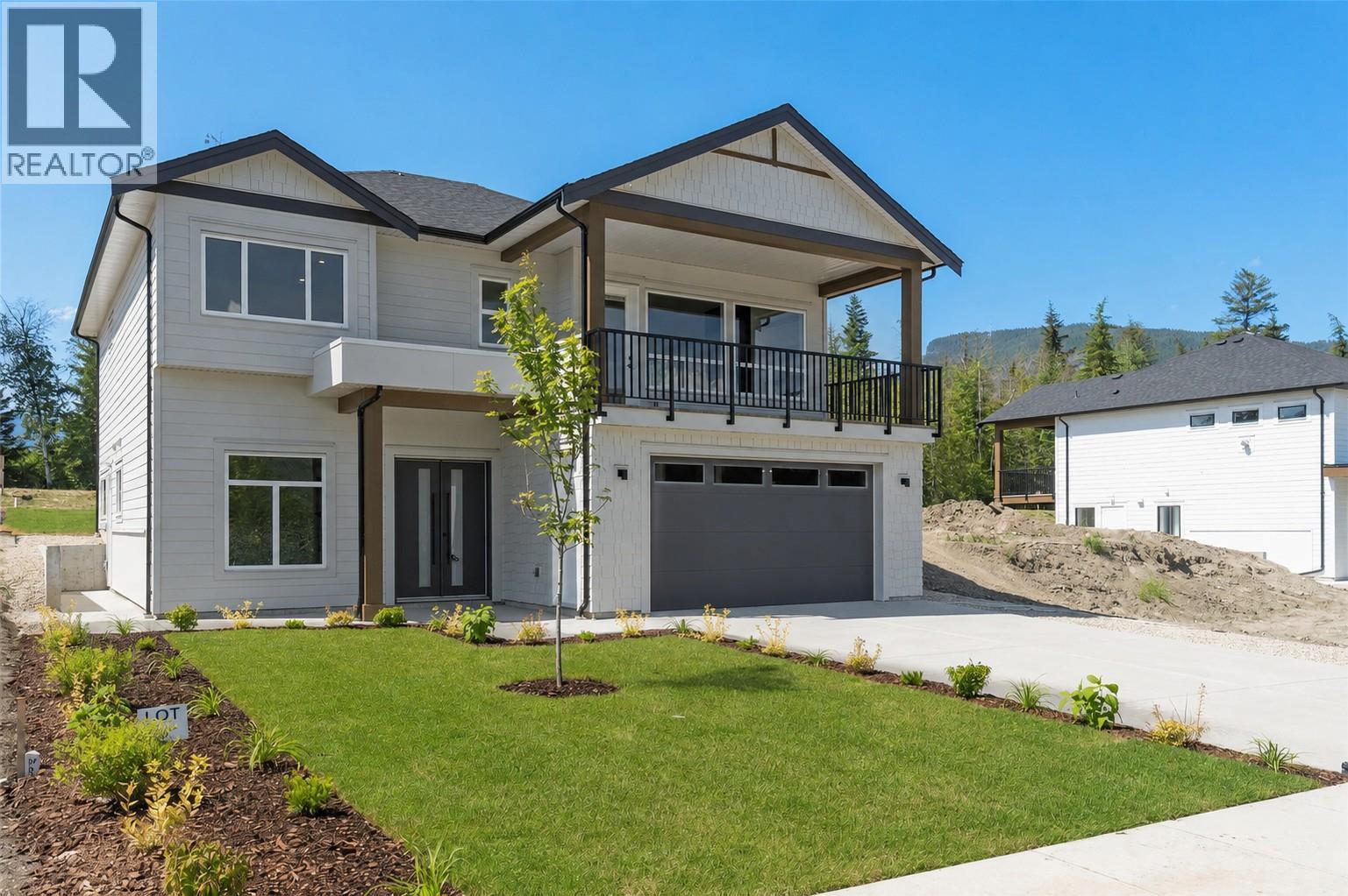 6821 42 Street Ne, Salmon Arm, British Columbia  V0E 1K0 - Photo 1 - 10389739