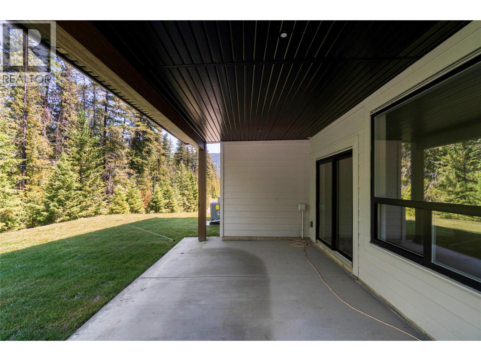 4221 69 Avenue Ne, Salmon Arm, British Columbia  V0E 1K0 - Photo 49 - 10389711