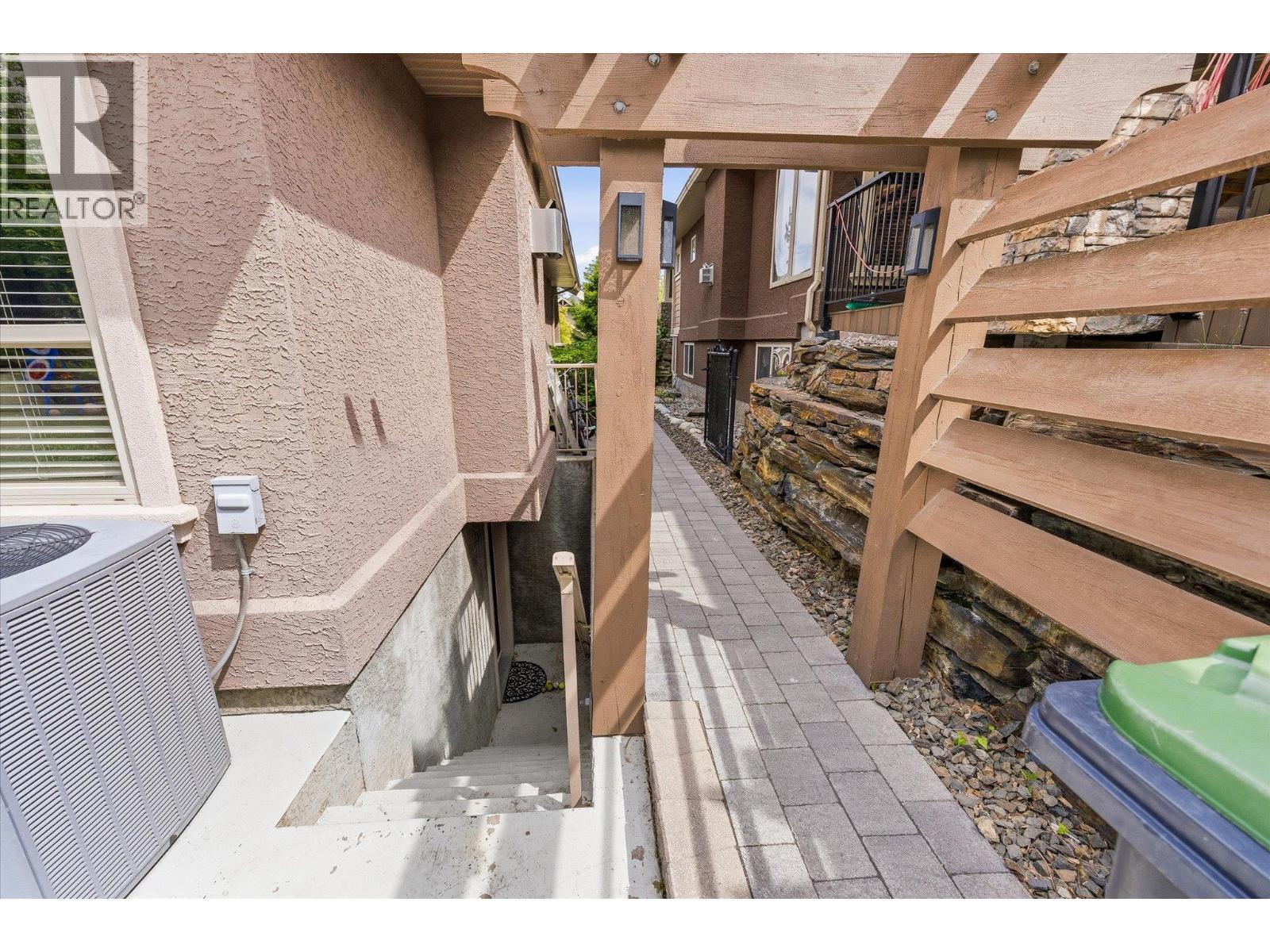 649 Quarry Avenue, Kelowna, British Columbia  V1W 5E2 - Photo 57 - 10389504