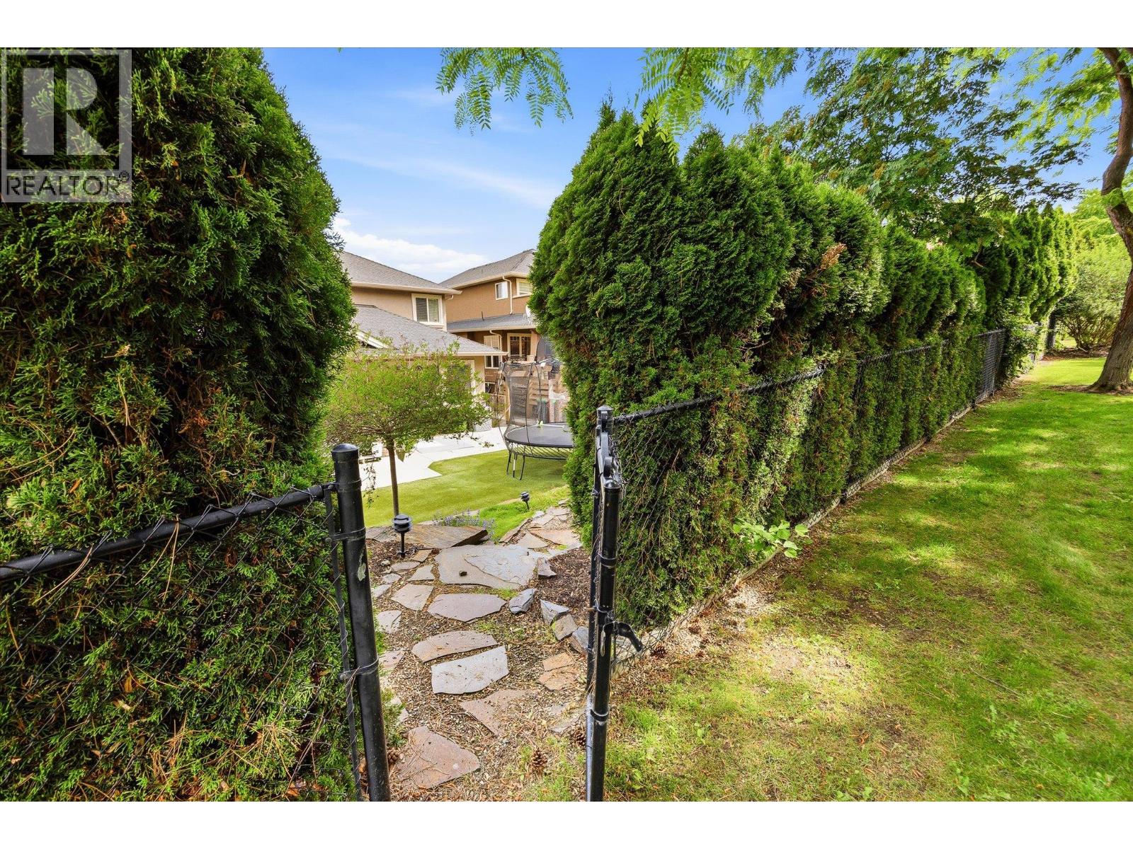 649 Quarry Avenue, Kelowna, British Columbia  V1W 5E2 - Photo 60 - 10389504