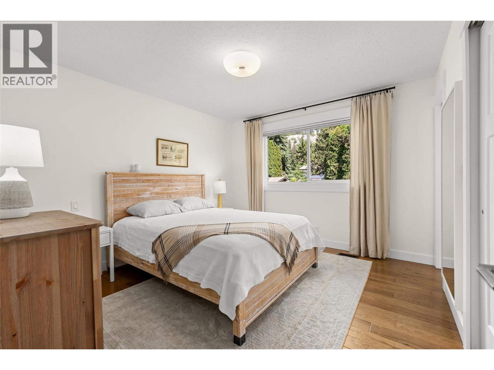 882 Roma Court, Kelowna, British Columbia  V1W 2P6 - Photo 28 - 10389730