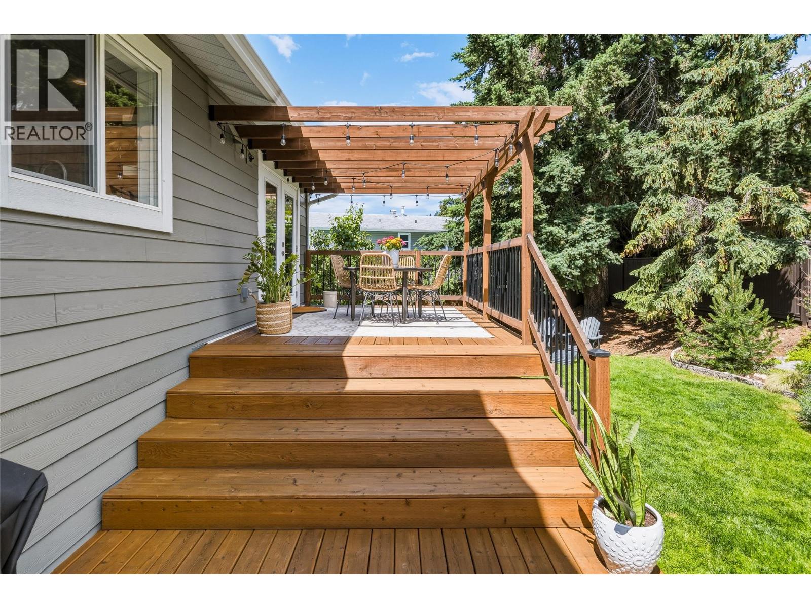 882 Roma Court, Kelowna, British Columbia  V1W 2P6 - Photo 39 - 10389730