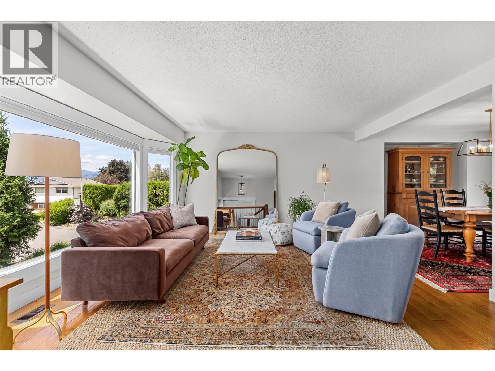 882 Roma Court, Kelowna, British Columbia  V1W 2P6 - Photo 6 - 10389730