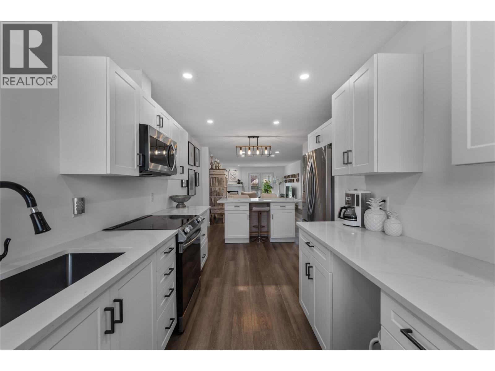 1874 Parkview Crescent Unit# 3, Kelowna, British Columbia  V1X 7G6 - Photo 10 - 10390331