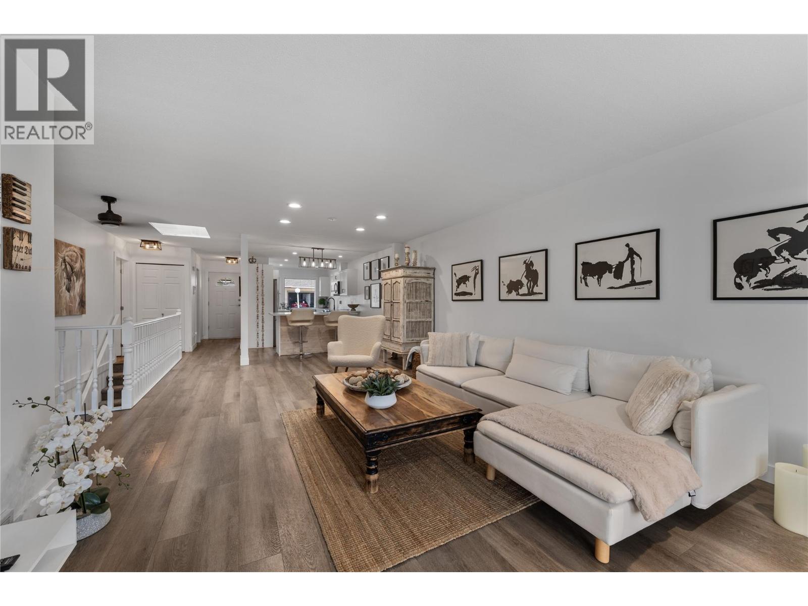 1874 Parkview Crescent Unit# 3, Kelowna, British Columbia  V1X 7G6 - Photo 5 - 10390331