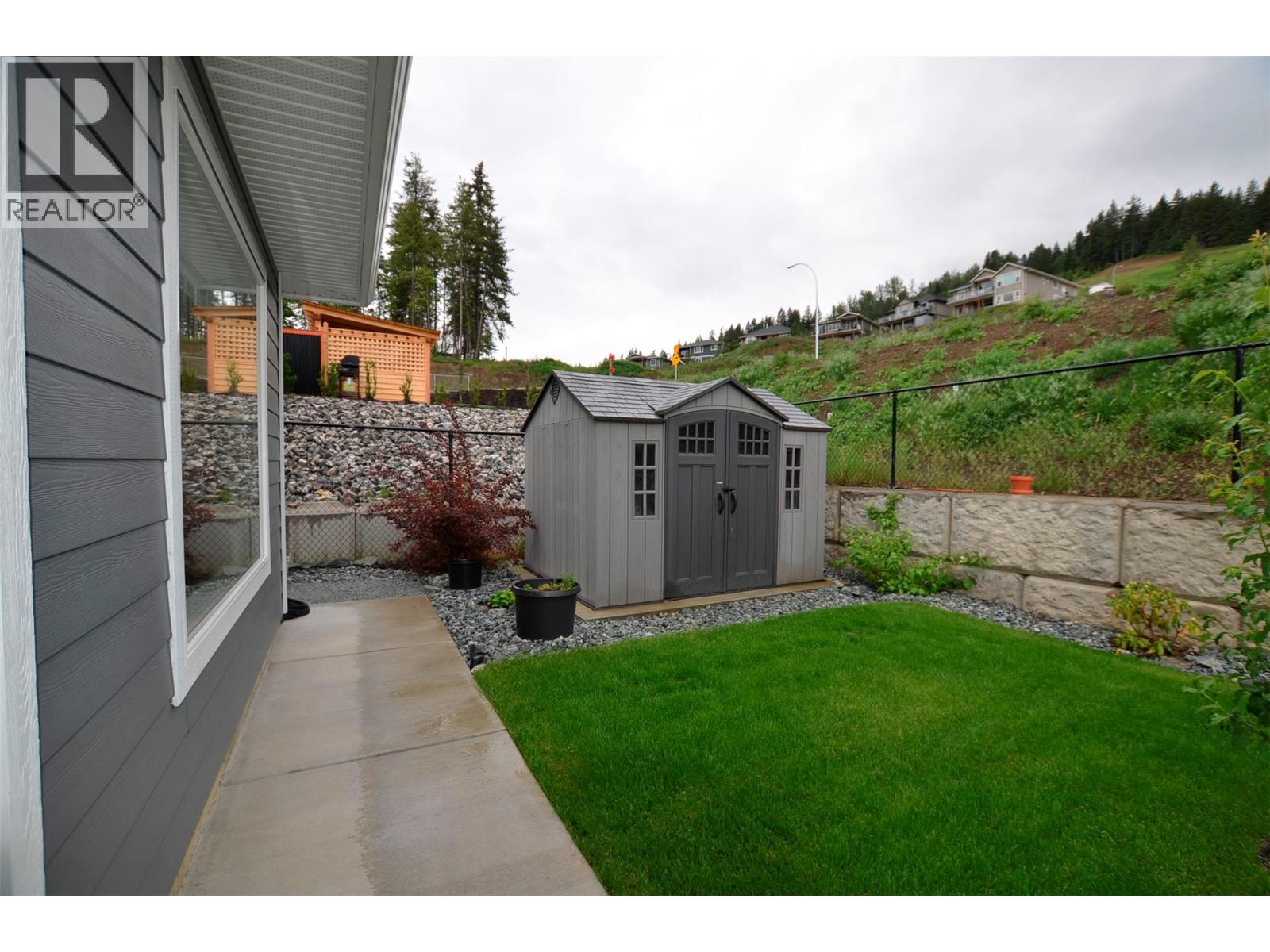 2744 Cedar Ridge Street, Lumby, British Columbia  V0E 2G5 - Photo 49 - 10390257