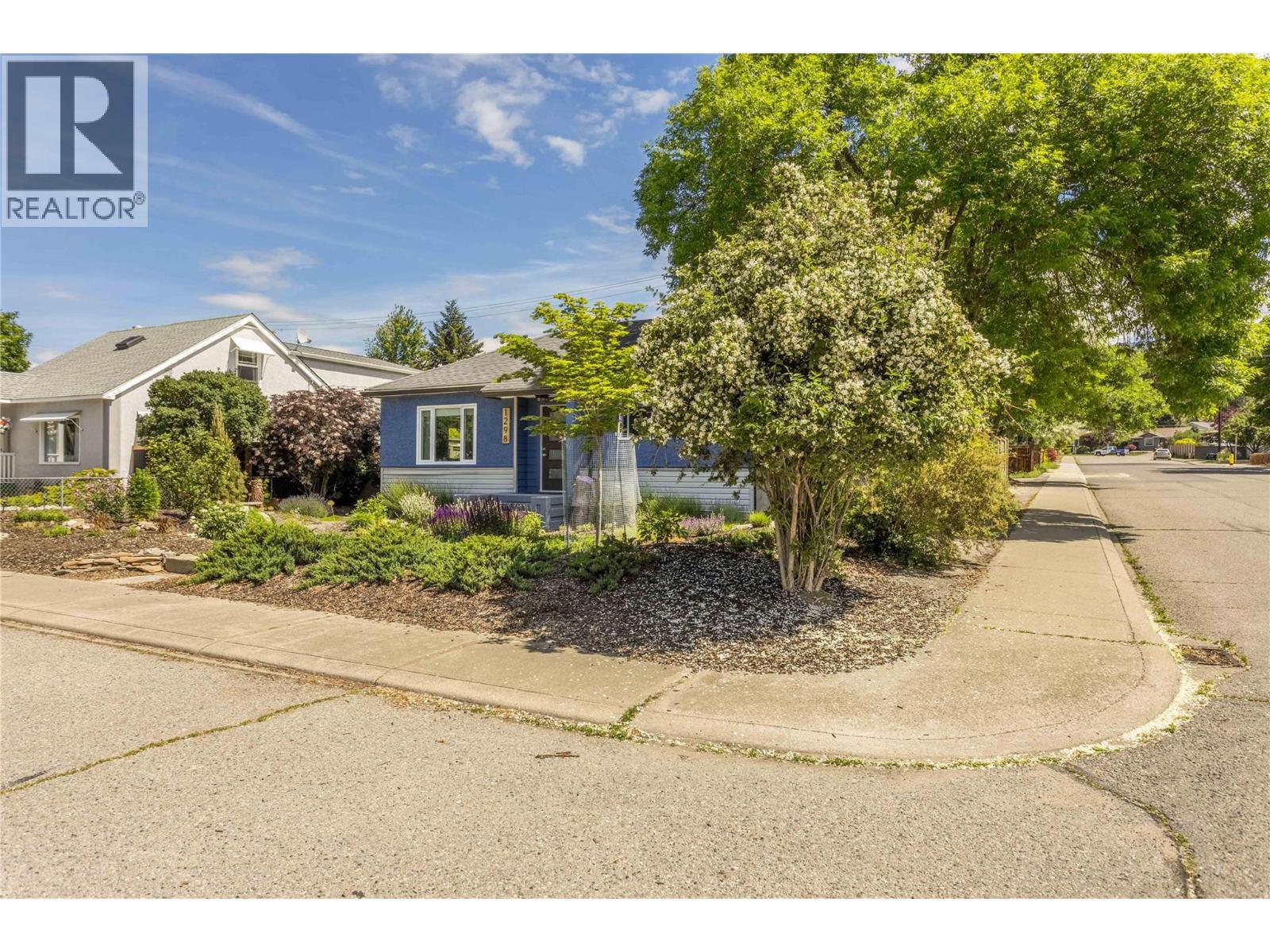 1298 Kilwinning Street, Penticton, British Columbia  V2A 4P3 - Photo 3 - 10388260