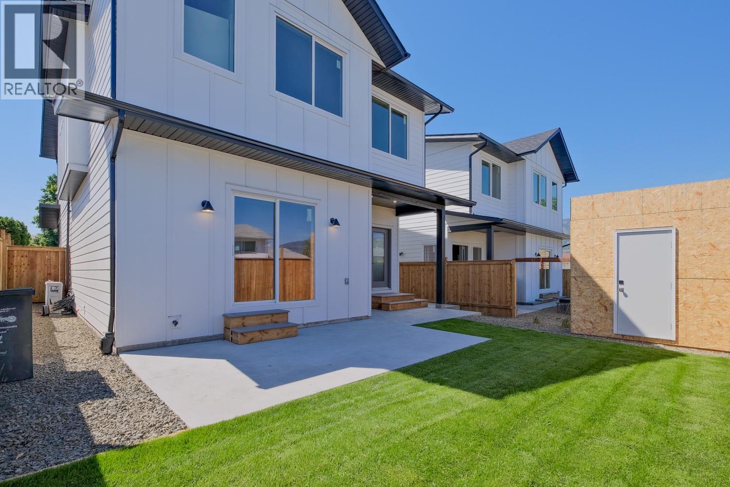 179 Kirkpatrick Avenue Unit# 102, Penticton, British Columbia  V2A 3P4 - Photo 2 - 10390404