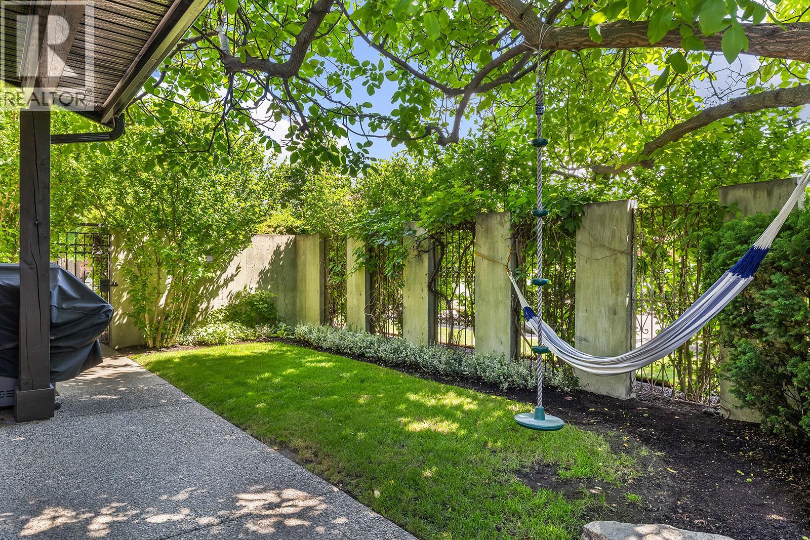 2683 Bath Street, Kelowna, British Columbia  V1Y 1M2 - Photo 17 - 10390212