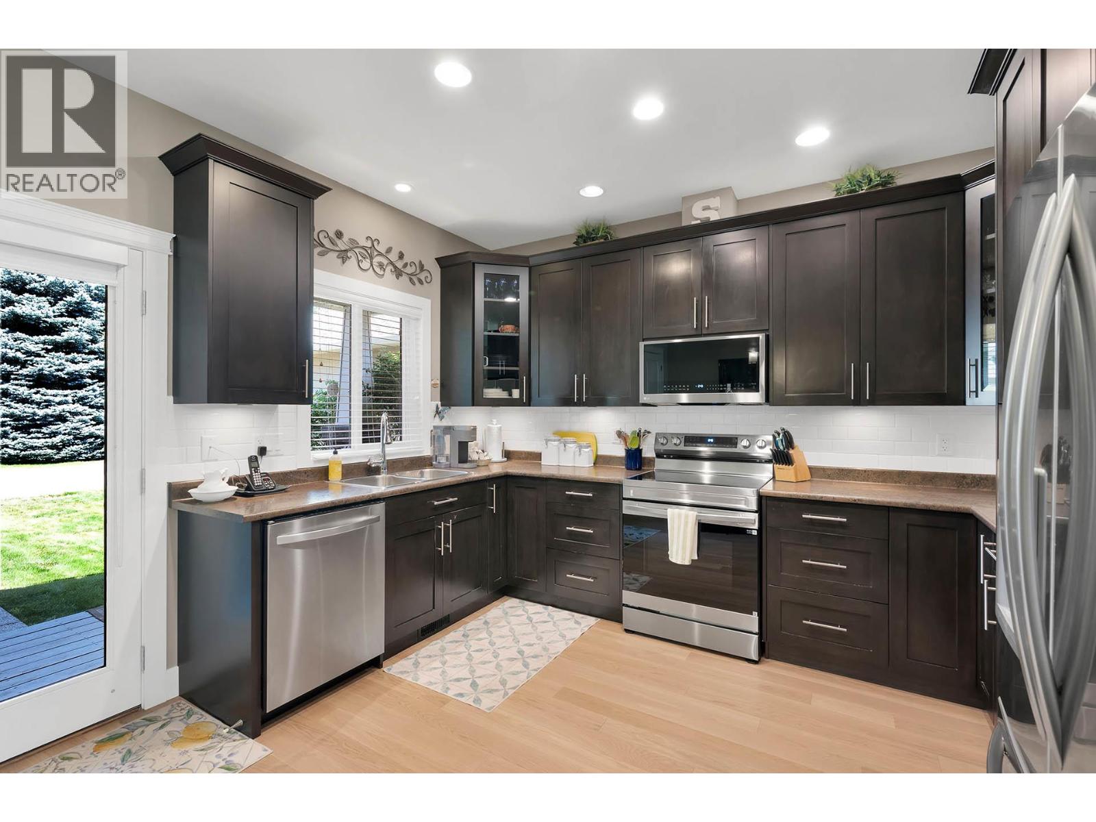 2920 Valleyview Drive Unit# 123, Kamloops, British Columbia  V2C 0A8 - Photo 16 - 10390169