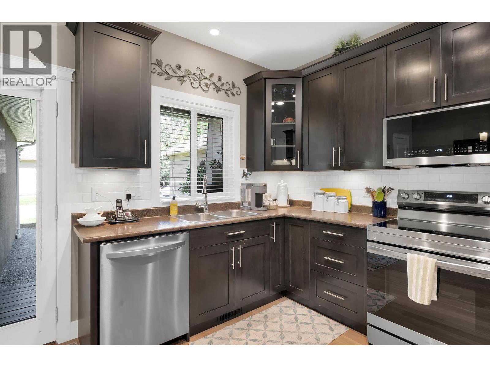 2920 Valleyview Drive Unit# 123, Kamloops, British Columbia  V2C 0A8 - Photo 17 - 10390169