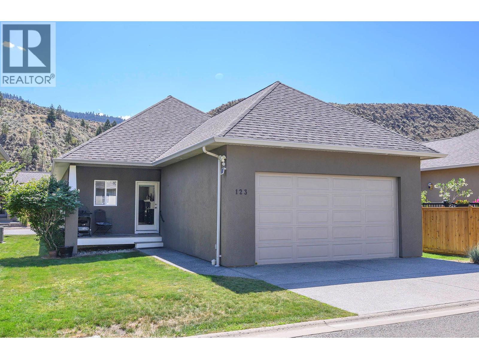 2920 Valleyview Drive Unit# 123, Kamloops, British Columbia  V2C 0A8 - Photo 4 - 10390169