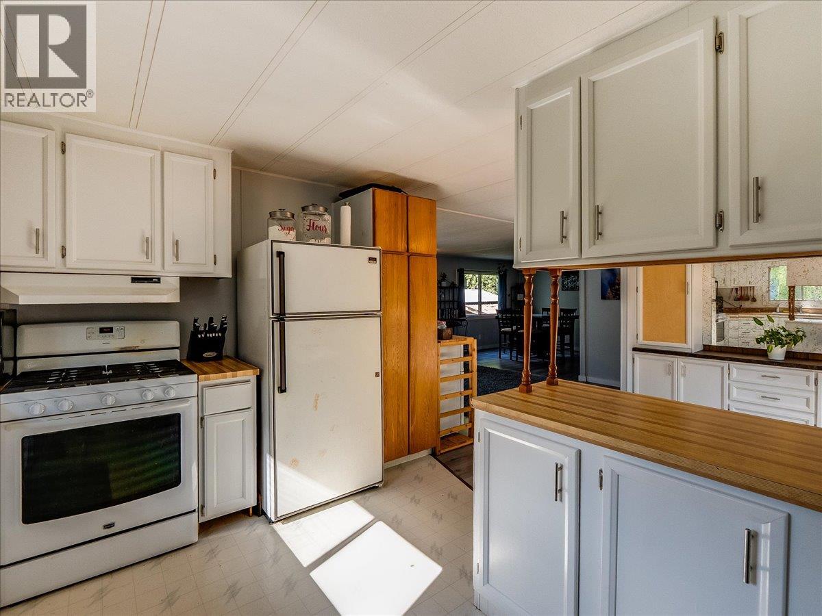 2875 Lower Six Mile Road, Nelson, British Columbia  V1L 6L7 - Photo 16 - 10390151