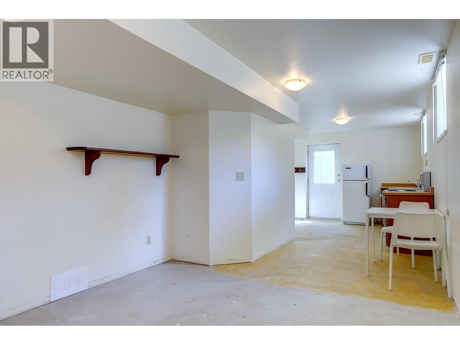 2503 24 Street, Vernon, British Columbia  V1T 4M8 - Photo 49 - 10390124