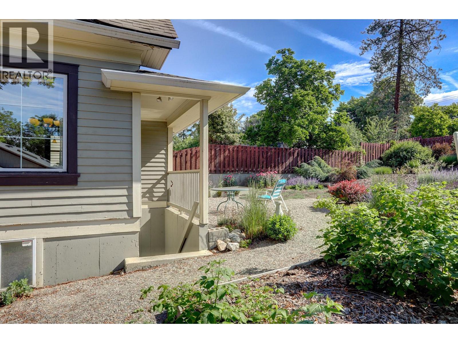 2503 24 Street, Vernon, British Columbia  V1T 4M8 - Photo 52 - 10390124