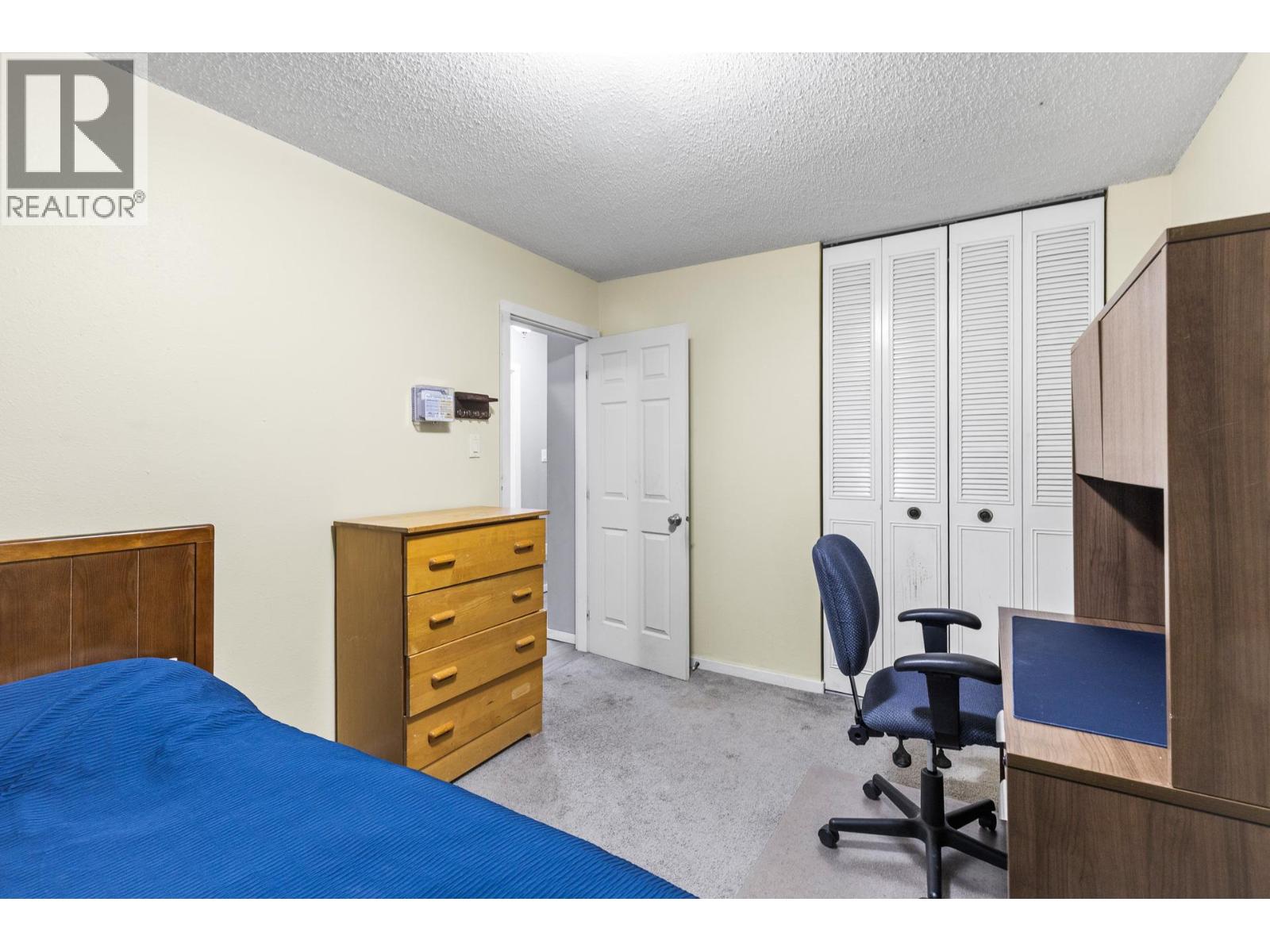 737 Fairway Avenue, Penticton, British Columbia  V2A 6M3 - Photo 24 - 10386210