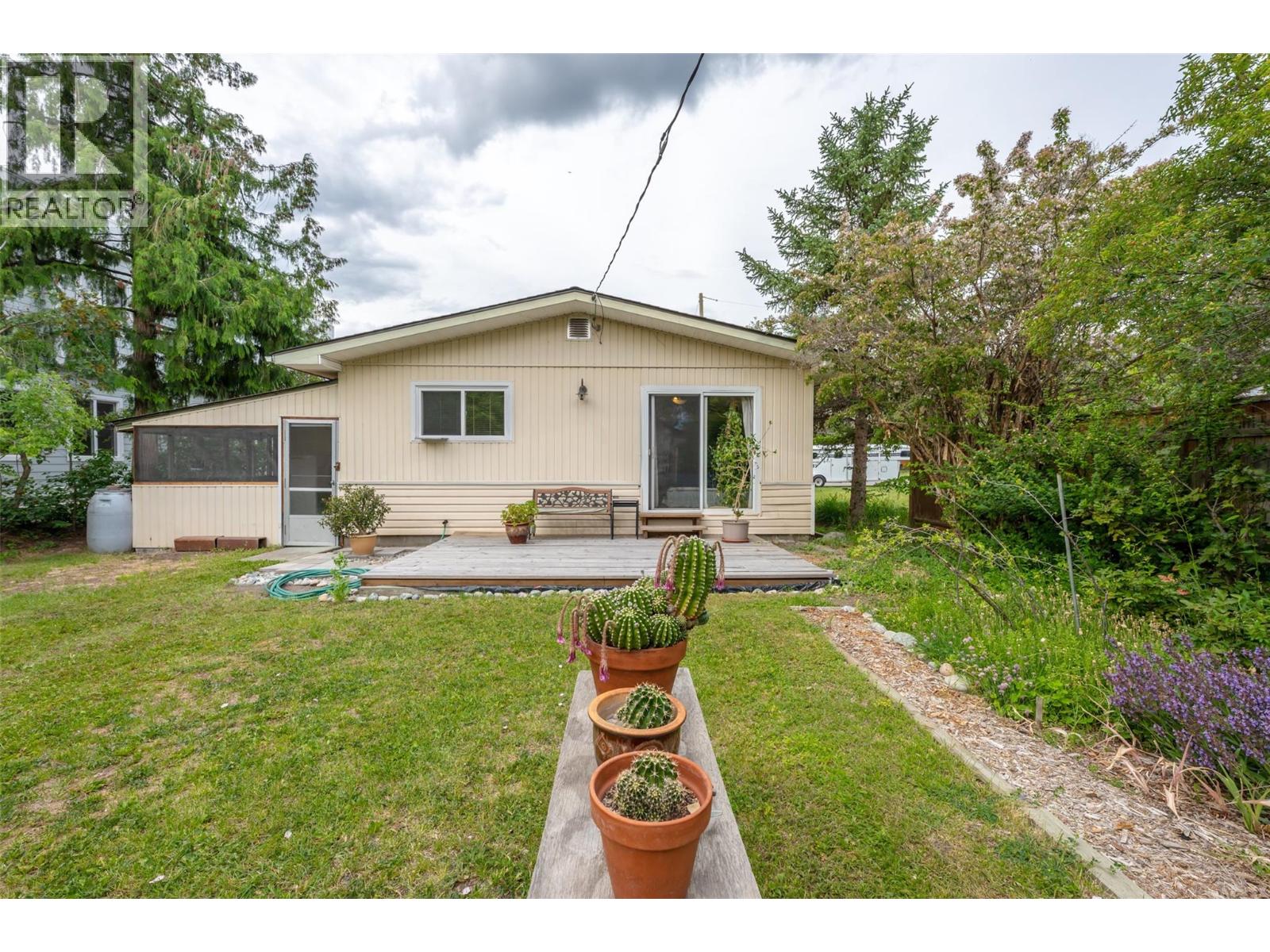 11819 Grant Avenue, Summerland, British Columbia  V0H 1Z8 - Photo 36 - 10390412