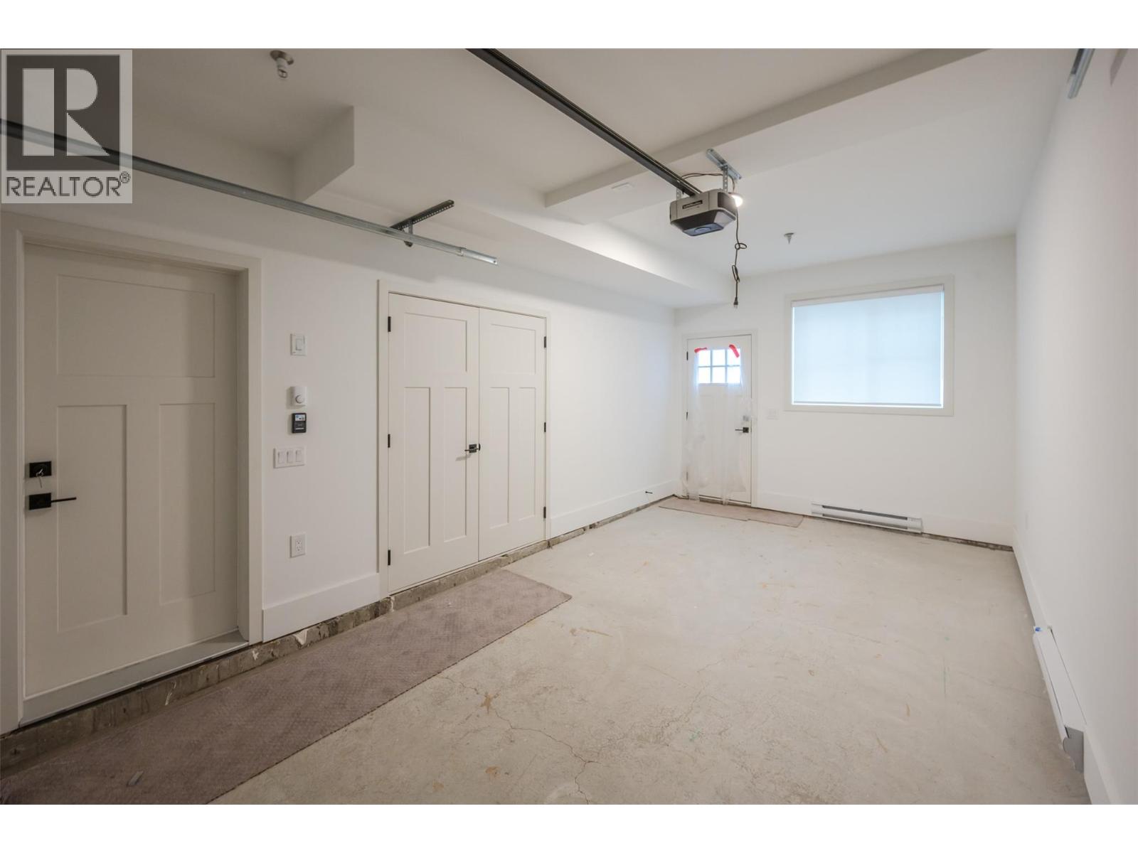 784 Argyle Street Unit# 102, Penticton, British Columbia  V2A 0J6 - Photo 19 - 10390405