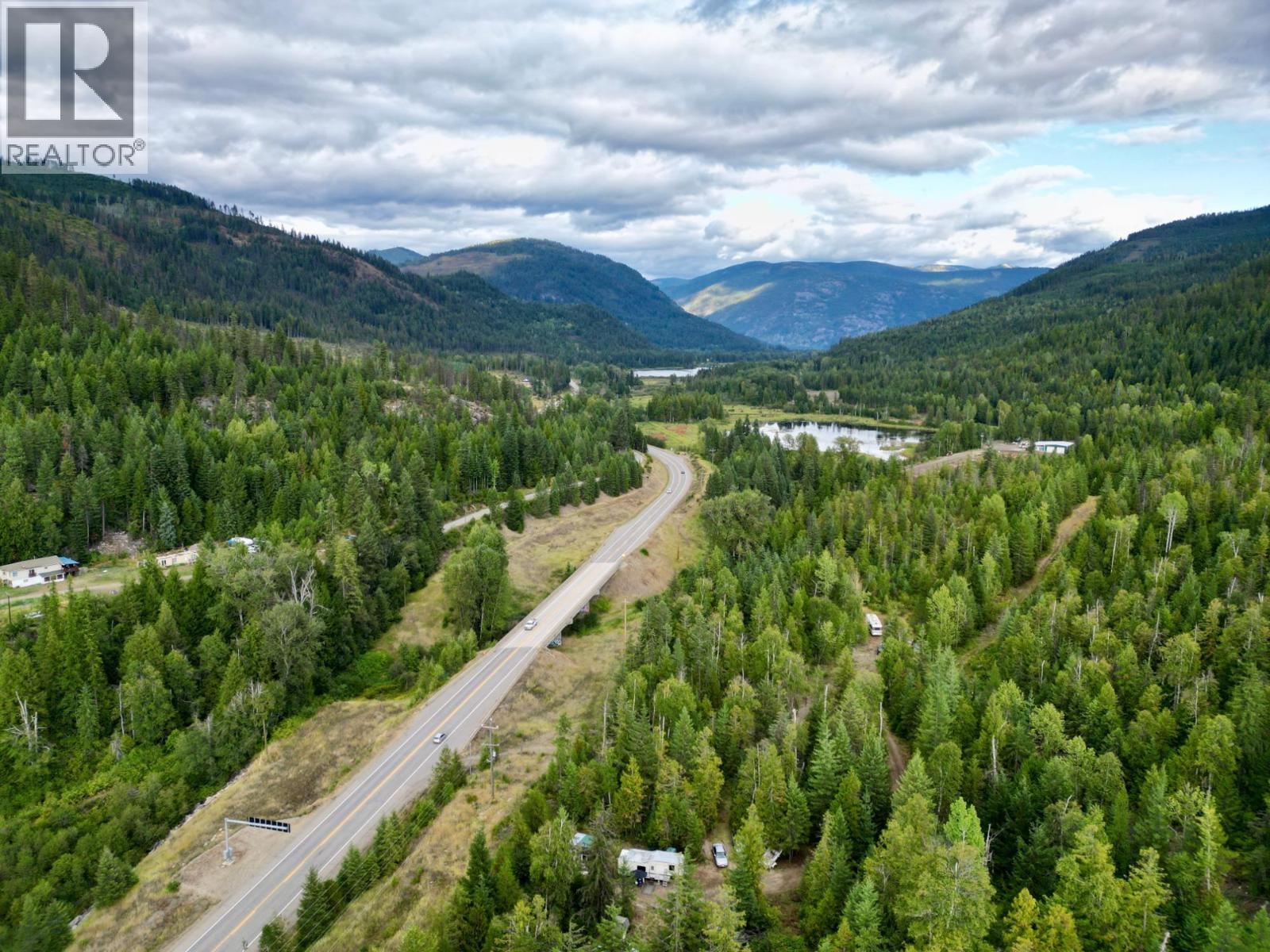 5105 3 Highway, Salmo, British Columbia  V0G 1Z0 - Photo 12 - 10390361