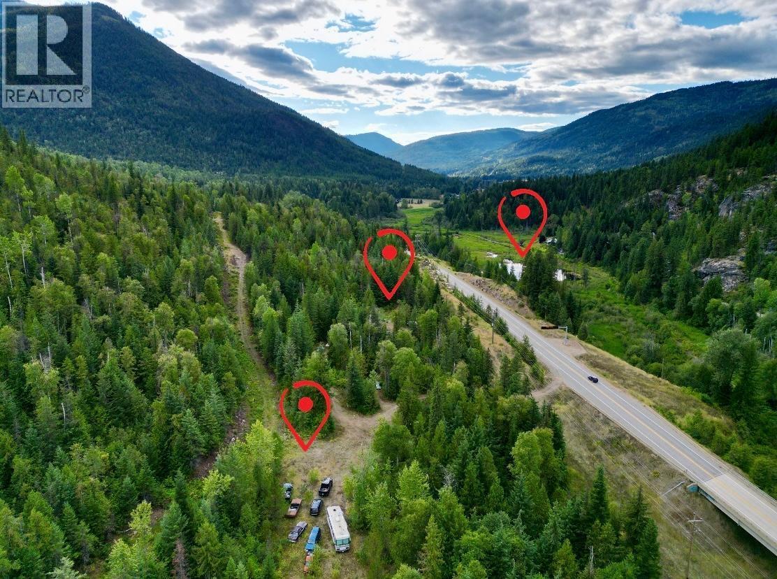 5105 3 Highway, Salmo, British Columbia  V0G 1Z0 - Photo 2 - 10390361