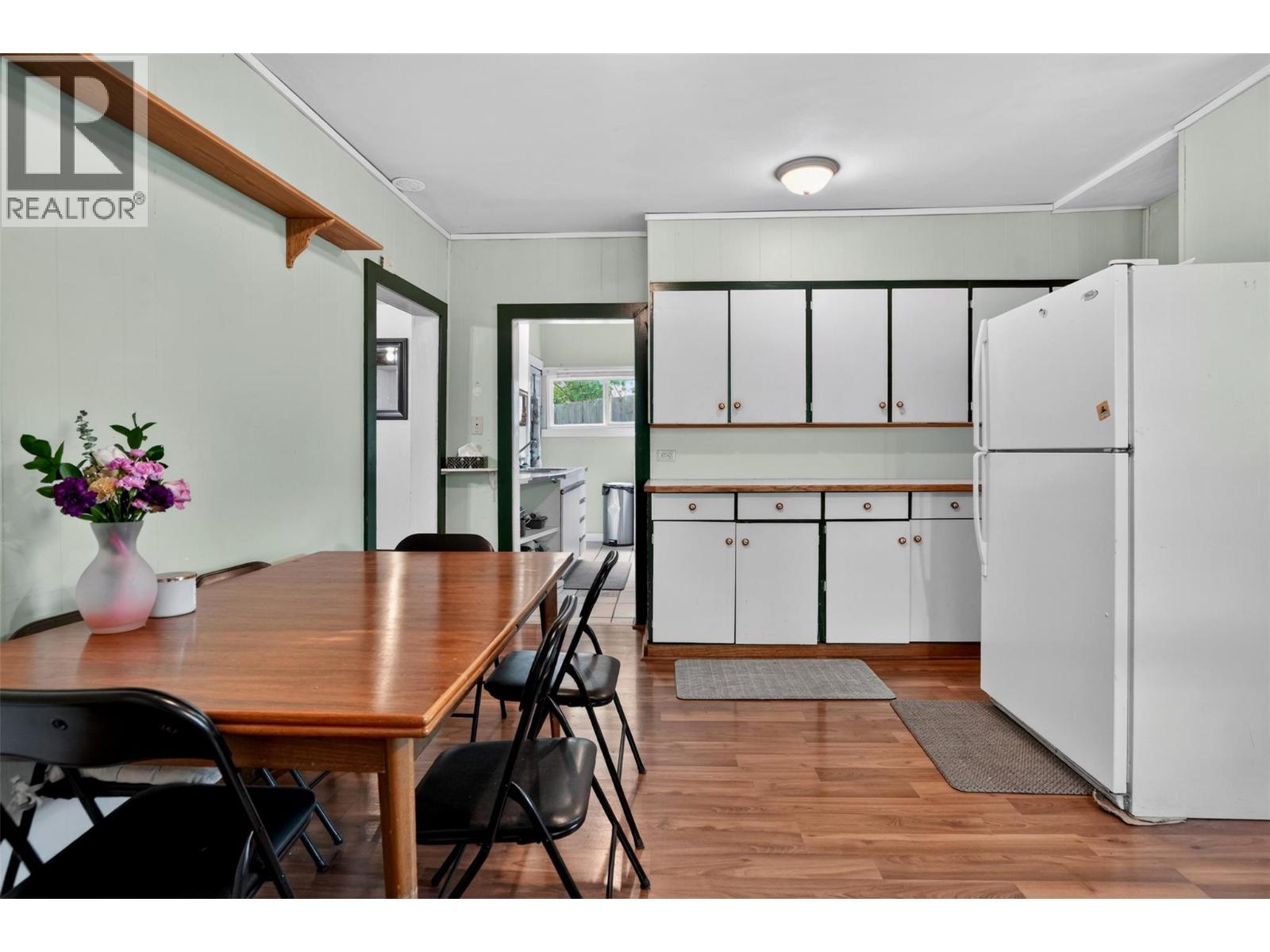 404 Houston Street, Nelson, British Columbia  V1L 5H5 - Photo 19 - 10390351