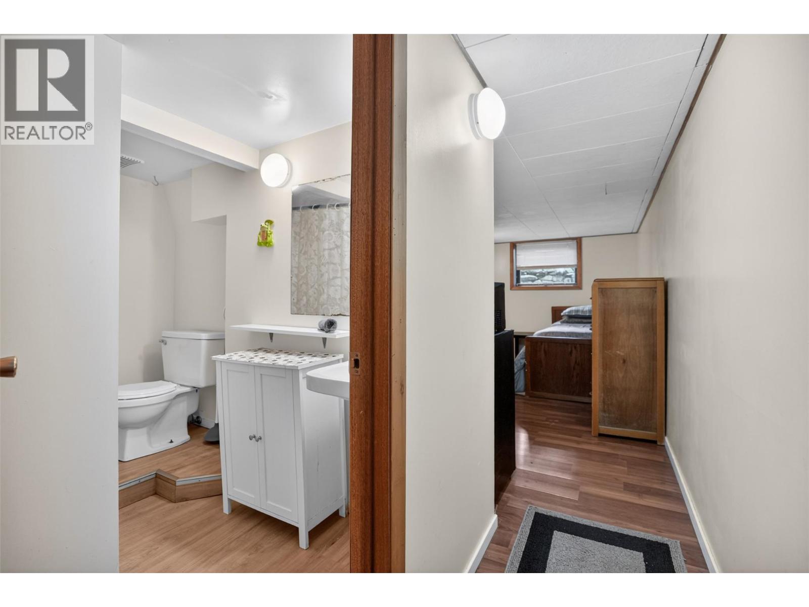 404 Houston Street, Nelson, British Columbia  V1L 5H5 - Photo 48 - 10390351