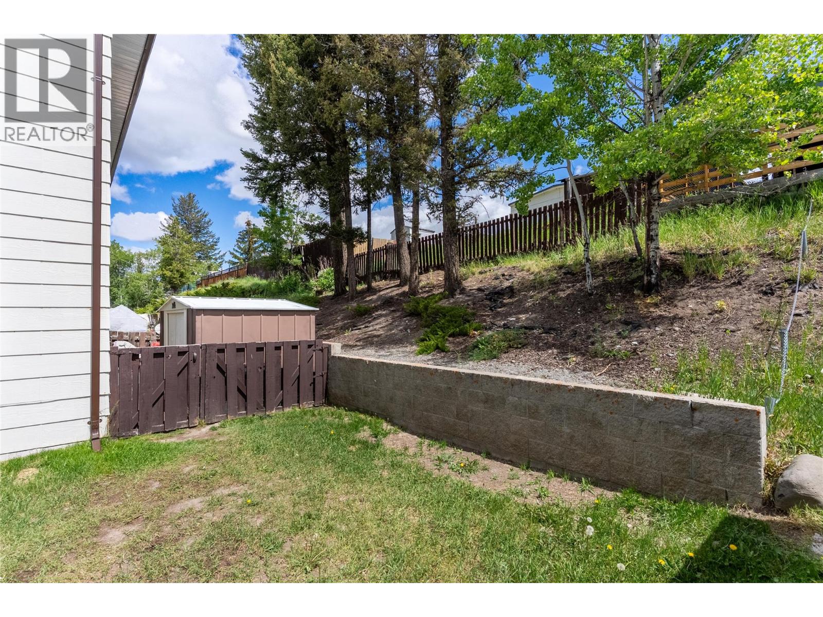 279 Alder Drive Unit# 101, Logan Lake, British Columbia  V0K 1W0 - Photo 15 - 10390383