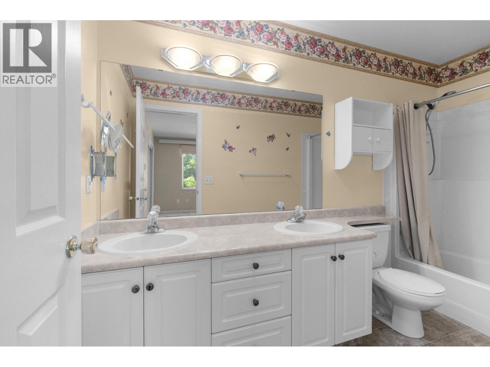 1800 Parkview Crescent Unit# 10, Kelowna, British Columbia  V1X 7G6 - Photo 31 - 10389350