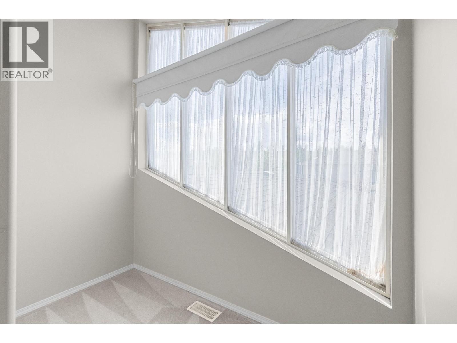 1800 Parkview Crescent Unit# 10, Kelowna, British Columbia  V1X 7G6 - Photo 37 - 10389350