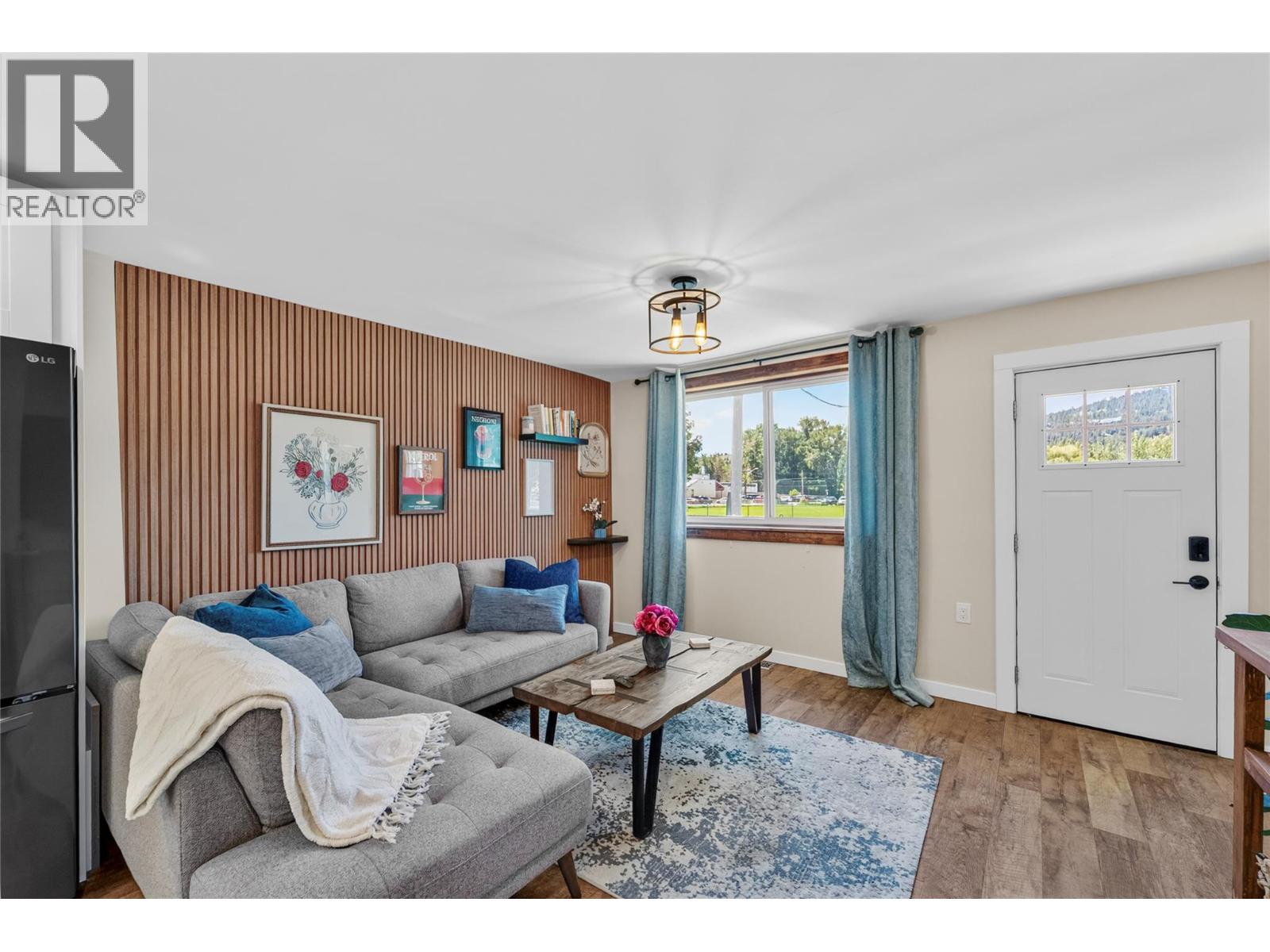 1681 Canford Avenue, Merritt, British Columbia  V1K 1B8 - Photo 11 - 10390362