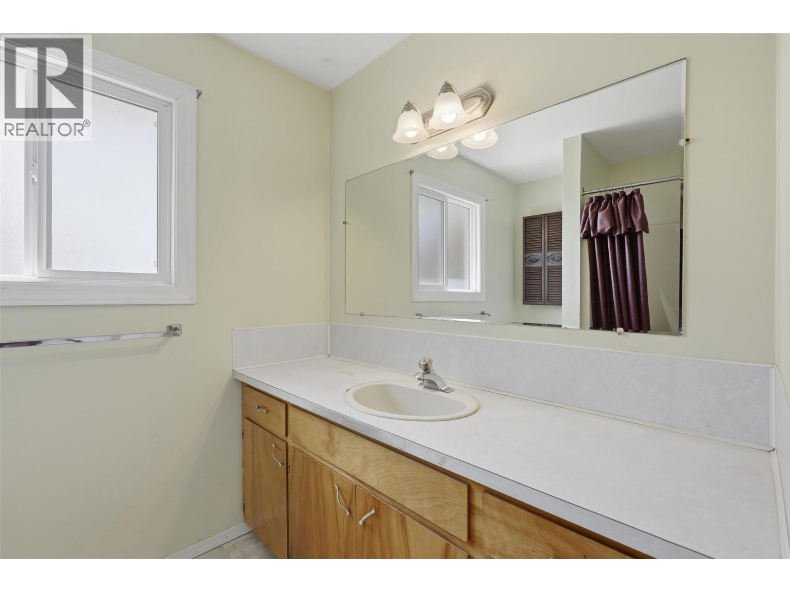 868 Mcbride Street, Kamloops, British Columbia  V2B 5S3 - Photo 26 - 10390360
