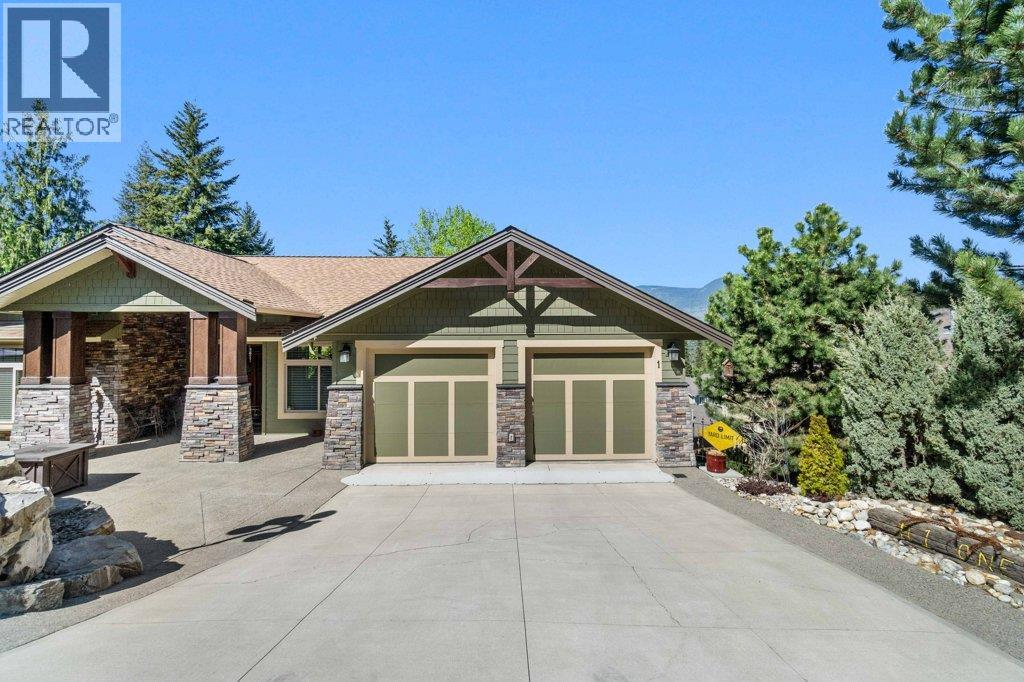1581 20 Street Ne Unit# 1, Salmon Arm, British Columbia  V1E 0A7 - Photo 4 - 10390045