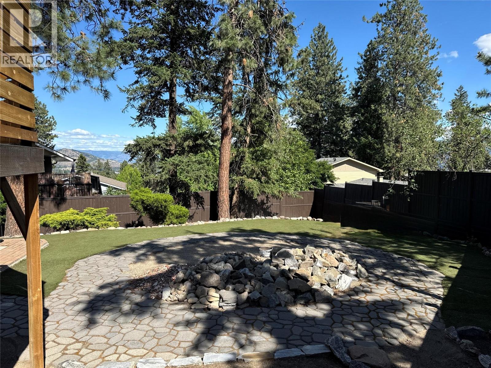 3037 Country Hills Lane, West Kelowna, British Columbia  V4T 1C3 - Photo 10 - 10389526