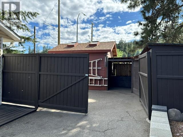 3037 Country Hills Lane, West Kelowna, British Columbia  V4T 1C3 - Photo 6 - 10389526