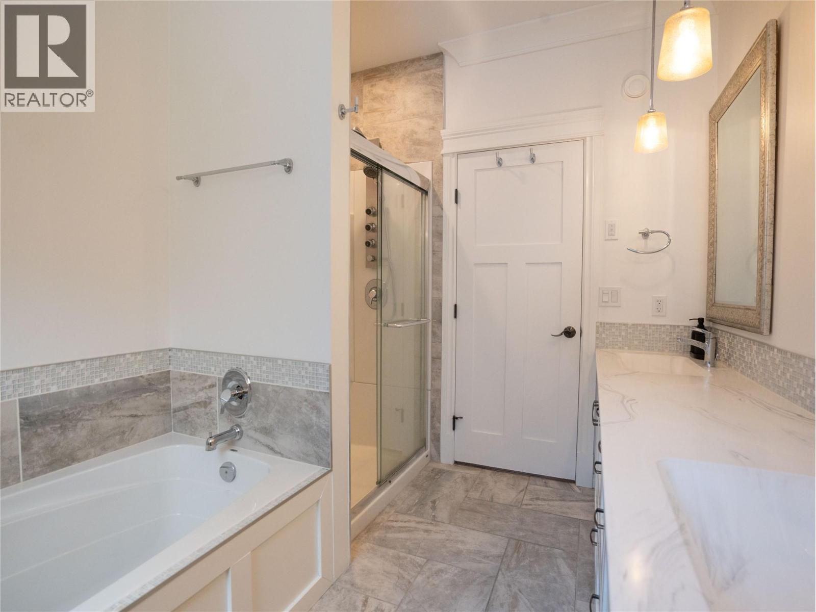 5 Chardonnay Court, Osoyoos, British Columbia  V0H 1V6 - Photo 13 - 10385340