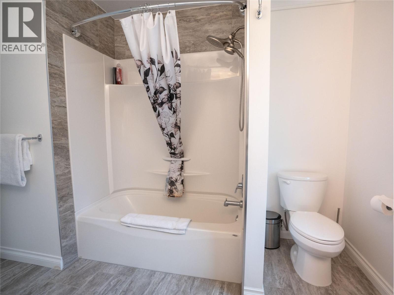5 Chardonnay Court, Osoyoos, British Columbia  V0H 1V6 - Photo 15 - 10385340