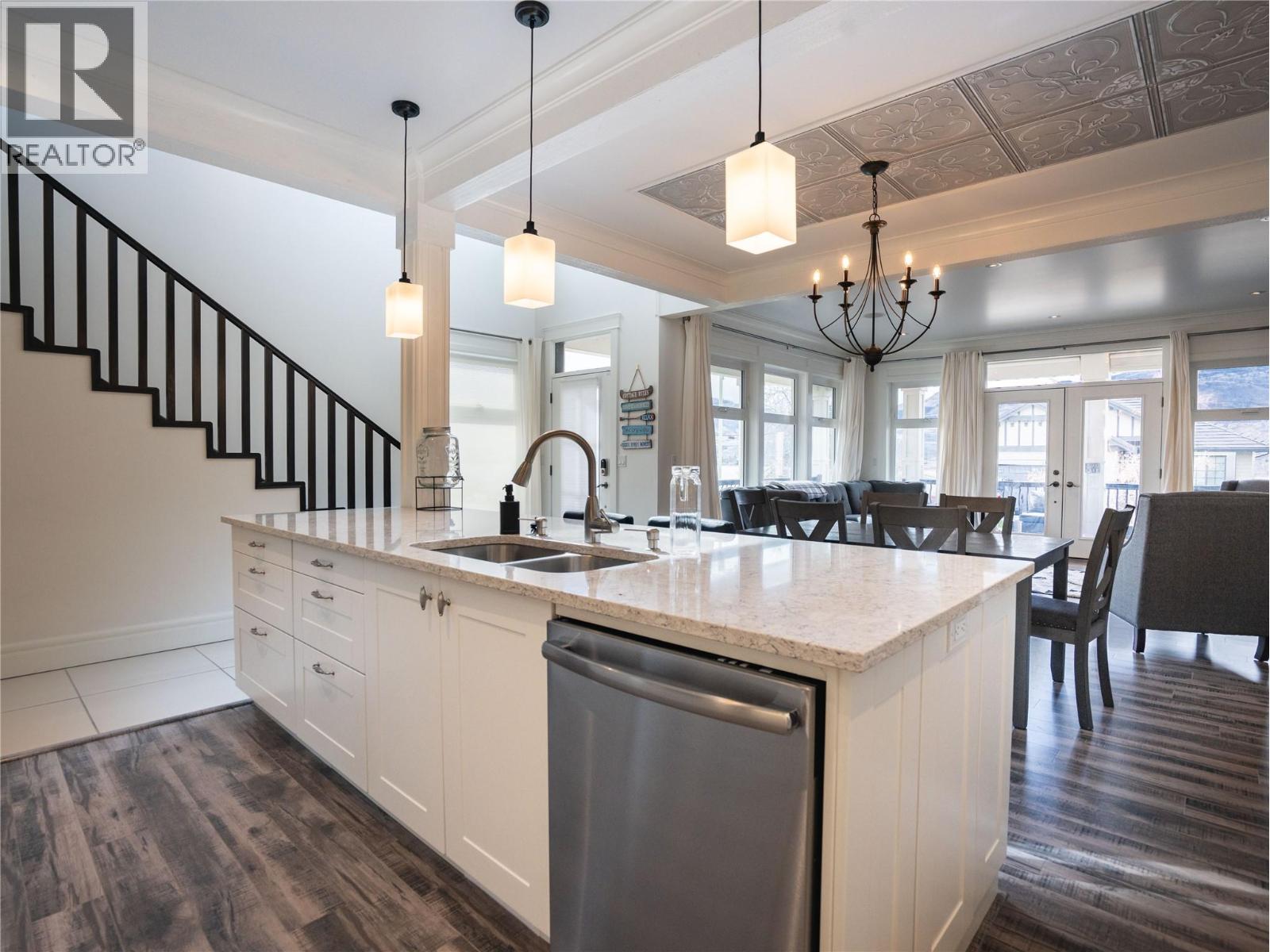5 Chardonnay Court, Osoyoos, British Columbia  V0H 1V6 - Photo 6 - 10385340