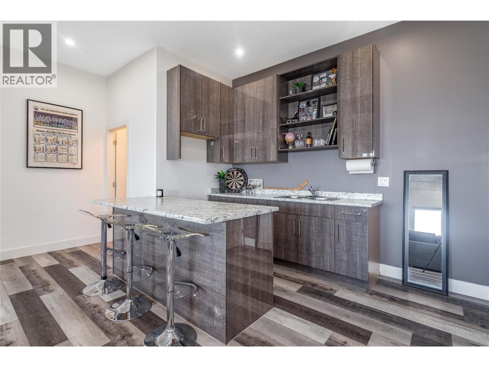 1016 Clarance Avenue, Kelowna, British Columbia  V1W 5M6 - Photo 29 - 10390081