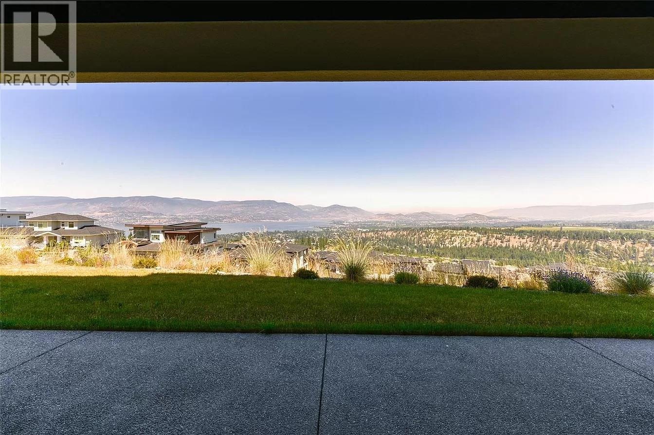 1016 Clarance Avenue, Kelowna, British Columbia  V1W 5M6 - Photo 48 - 10390081