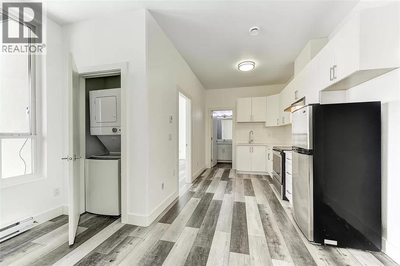 1016 Clarance Avenue, Kelowna, British Columbia  V1W 5M6 - Photo 50 - 10390081