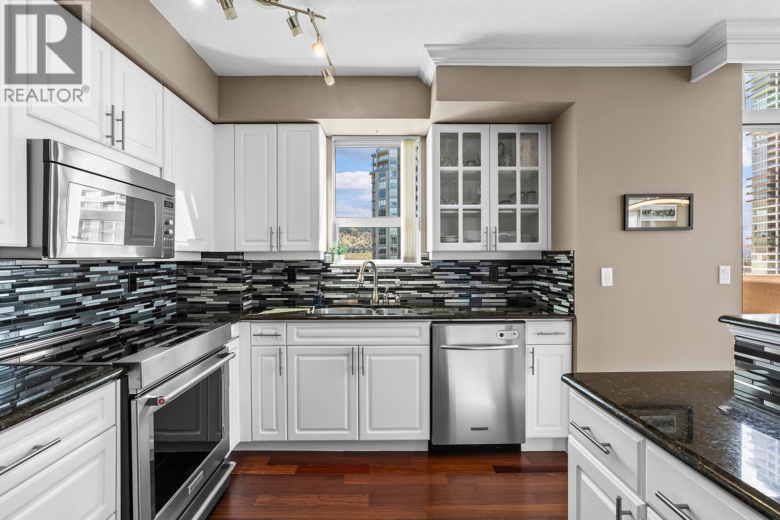 1152 Sunset Drive Unit# 1002, Kelowna, British Columbia  V1Y 9R7 - Photo 15 - 10389345