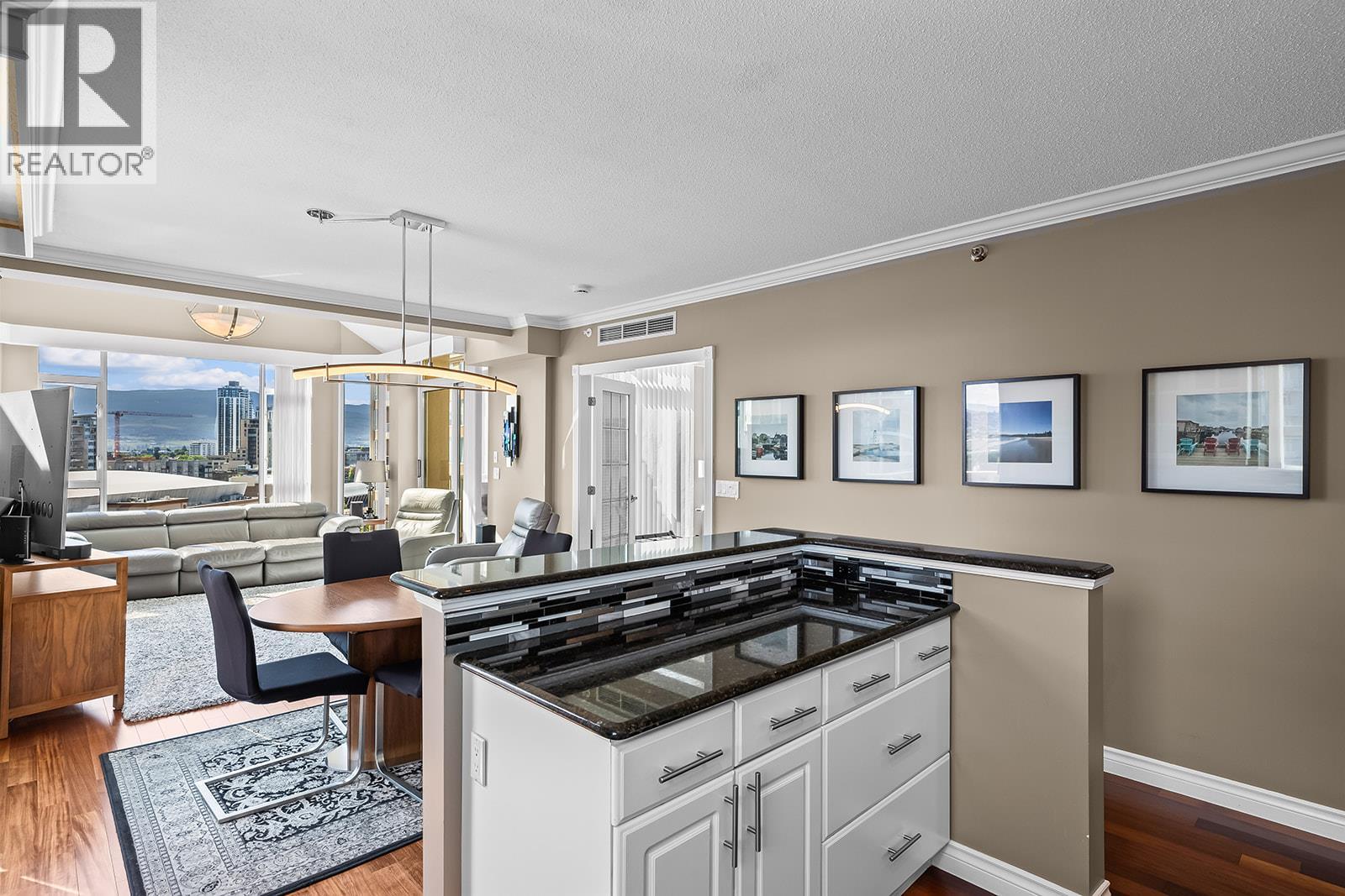 1152 Sunset Drive Unit# 1002, Kelowna, British Columbia  V1Y 9R7 - Photo 18 - 10389345