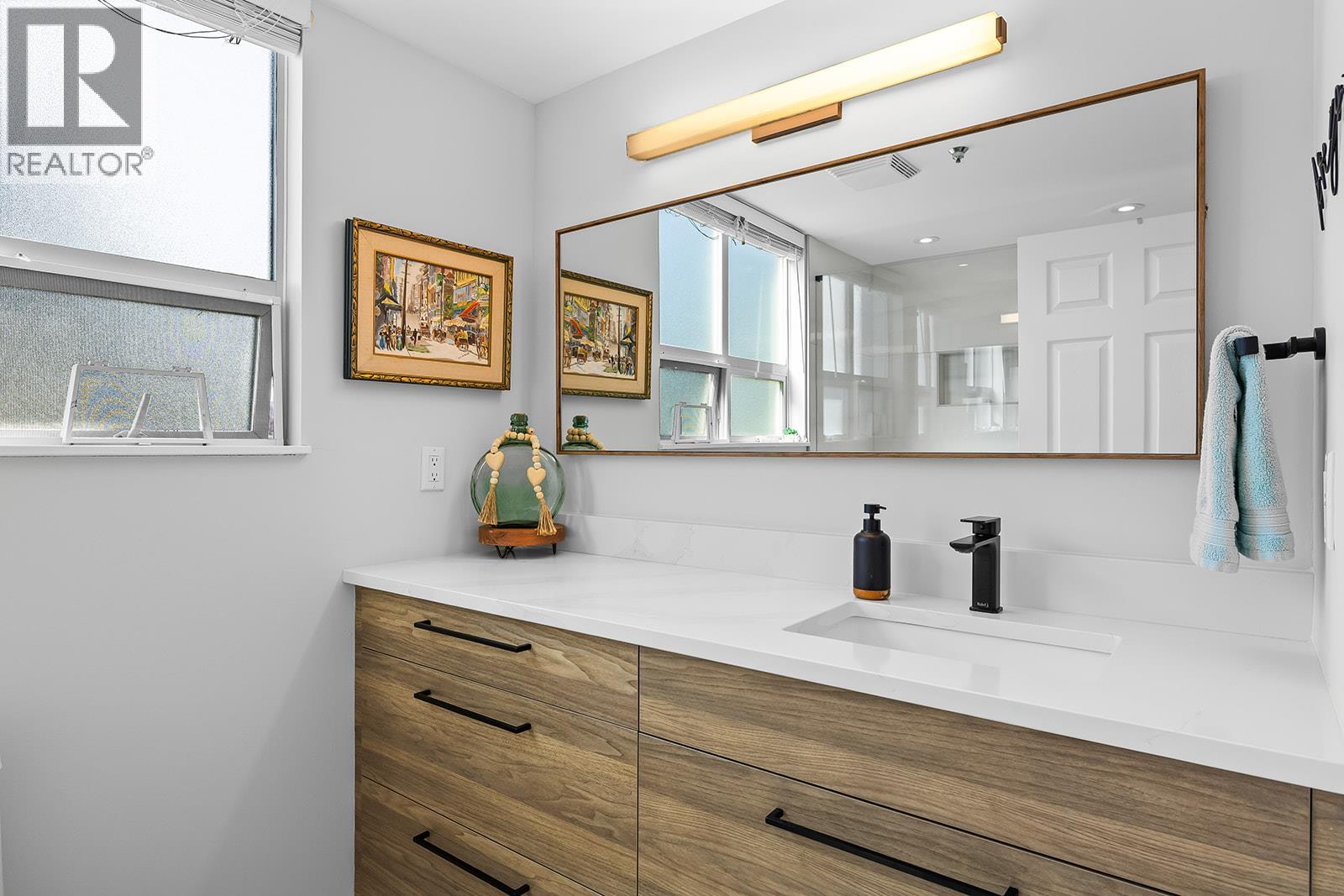 1152 Sunset Drive Unit# 1002, Kelowna, British Columbia  V1Y 9R7 - Photo 35 - 10389345
