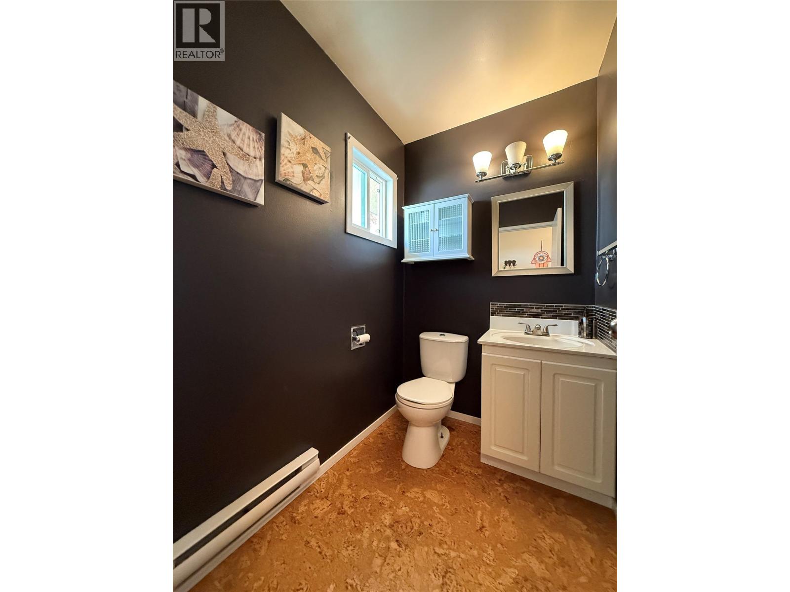 467 Richards Street W, Nelson, British Columbia  V1L 3K2 - Photo 23 - 10390164